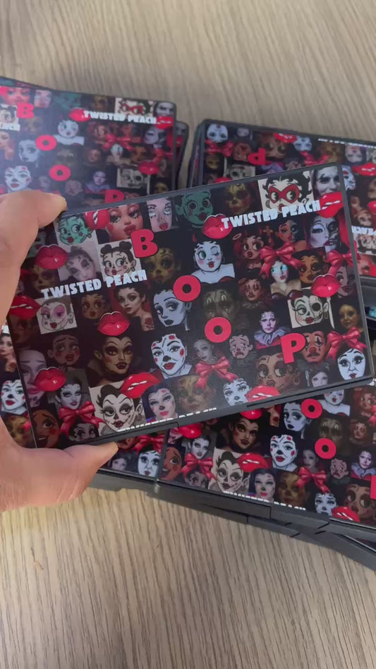 🎭 TWISTED BETTY – Magnetic Pan Palette